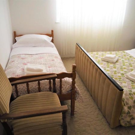 Holiday Home Toncica - Rogotin Luaran gambar