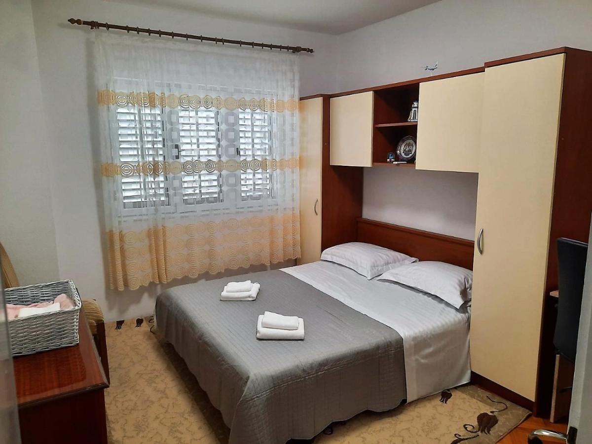 Holiday Home Toncica - Rogotin Luaran gambar